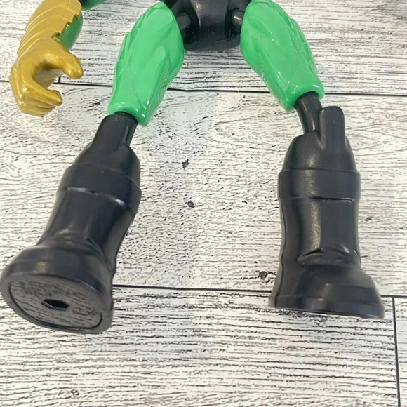 Marvel Avengers Bend & Flex Action Figure Toy 6" Flexible Loki - Picture 5 of 9